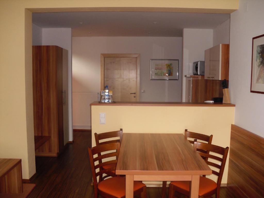 Hotel Haus Stampfer à Weissensee Chambre photo